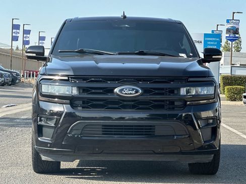 Used 2022 Ford Expedition Limited RWD image 11