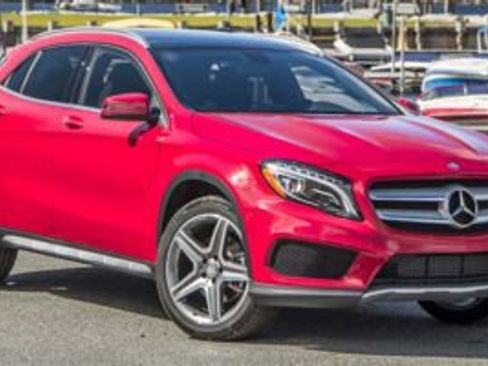Used 2017 Mercedes-Benz GLA 250 4MATIC image 1