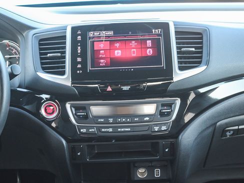 Used 2020 Honda Ridgeline Black Edition image 14