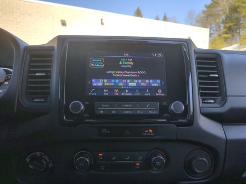 Used 2024 Nissan Frontier S image 10