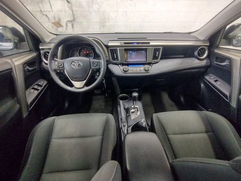 Used 2014 Toyota RAV4 XLE AWD/4WD image 34