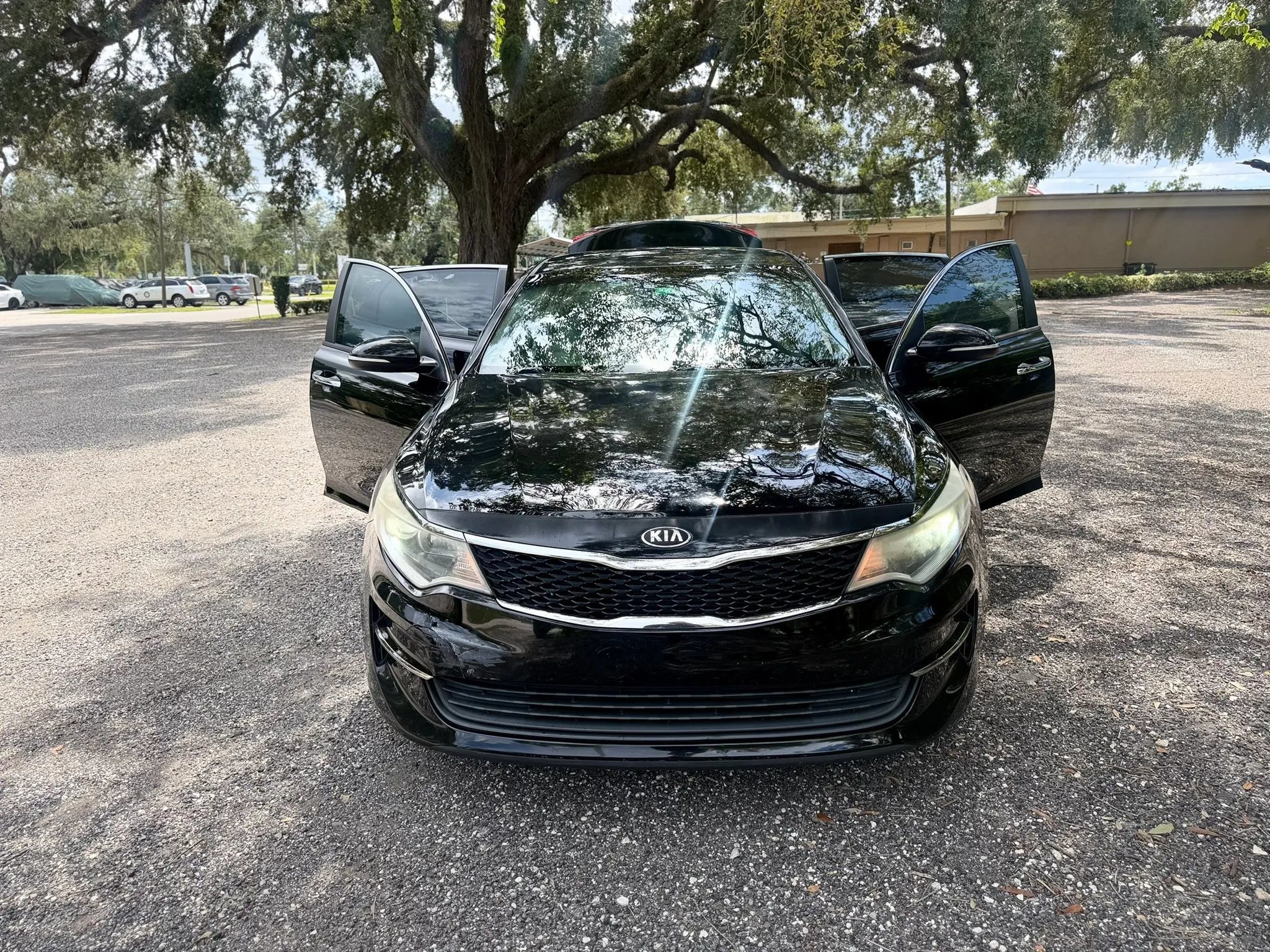 Used 2016 Kia Optima LX FWD image 2