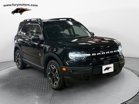 Used 2023 Ford Bronco Sport Outer Banks w/ Tech Package image 1