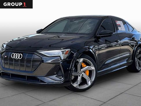 Used 2023 Audi e-tron S Prestige w/ Prestige Package AWD/4WD image 1