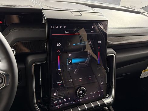 New 2026 GMC Yukon Elevation w/ Elevation Premium Package AWD/4WD image 14