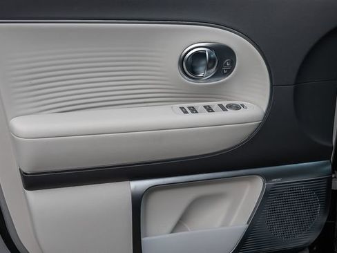 New 2026 Hyundai Ioniq 9 Limited AWD/4WD image 24