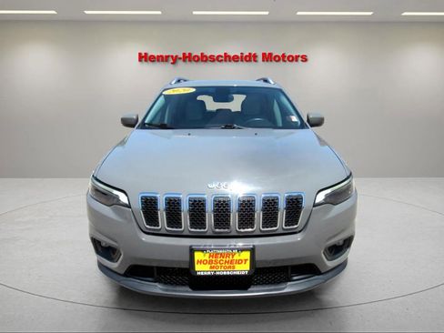 Used 2020 Jeep Cherokee Latitude Plus w/ Comfort/Convenience Group image 2