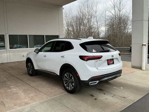 Used 2024 Buick Envision Preferred image 20