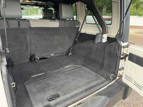 Used 2007 Jeep Wrangler Unlimited X RWD image 5