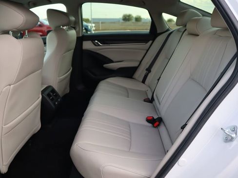 Used 2021 Honda Accord Touring image 20
