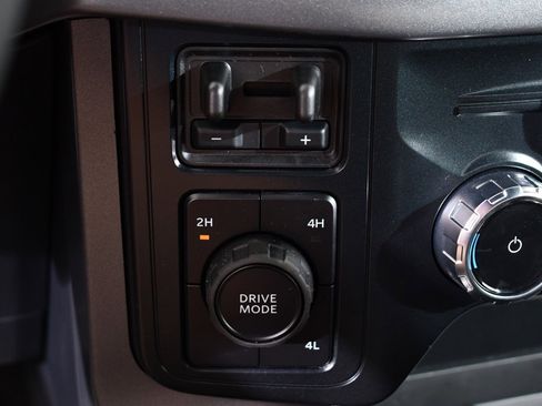 New 2025 Ford F150 XLT w/ Equipment Group 302A MID image 31