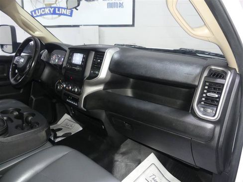 Used 2019 RAM 2500 Tradesman AWD/4WD image 22