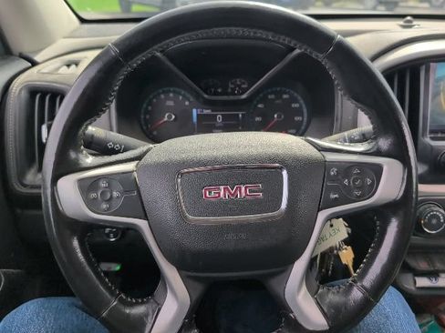 Used 2017 GMC Canyon SLE w/ Trailering Package AWD/4WD image 6