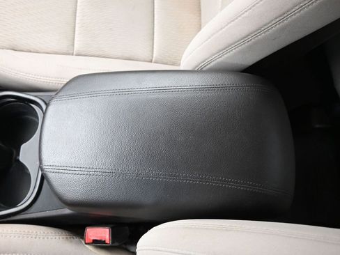 Used 2018 Hyundai Santa Fe Sport w/ 2.4L Value Package 02 image 38