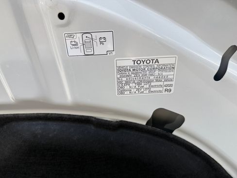 Used 2023 Toyota bZ4X FWD w/ Weather Package image 13