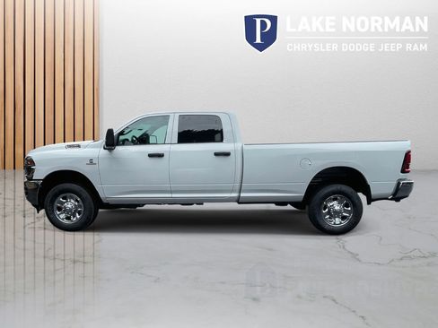 New 2026 RAM 2500 Tradesman w/ Chrome Appearance Group image 6