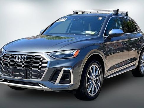 Used 2021 Audi SQ5 Premium Plus w/ Premium Plus Package AWD/4WD image 2