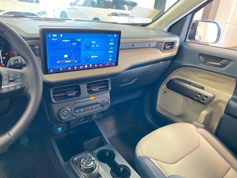 New 2026 Ford Maverick Lariat AWD/4WD image 12