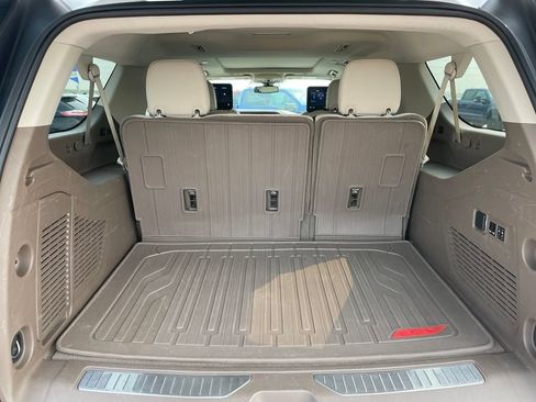 Used 2021 GMC Yukon XL Denali AWD/4WD image 33