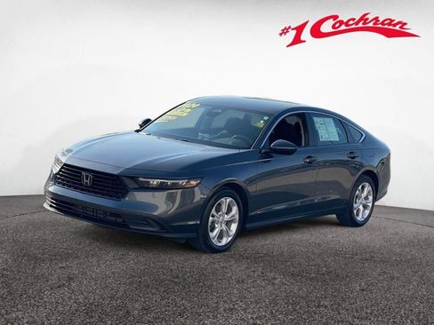 Certified 2024 Honda Accord LX image 32