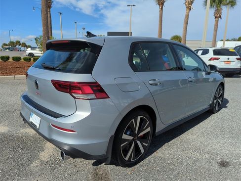 New 2026 Volkswagen GTI SE image 5