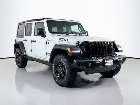 Used 2023 Jeep Wrangler Unlimited w/ Safety Group AWD/4WD image 3