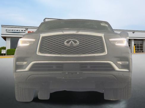 Used 2024 INFINITI QX80 Luxe image 3