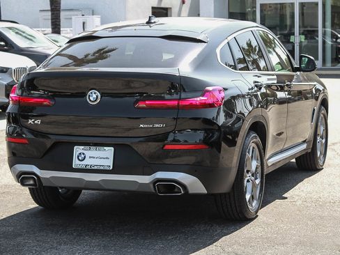 Used 2025 BMW X4 xDrive30i w/ Convenience Package AWD/4WD image 6