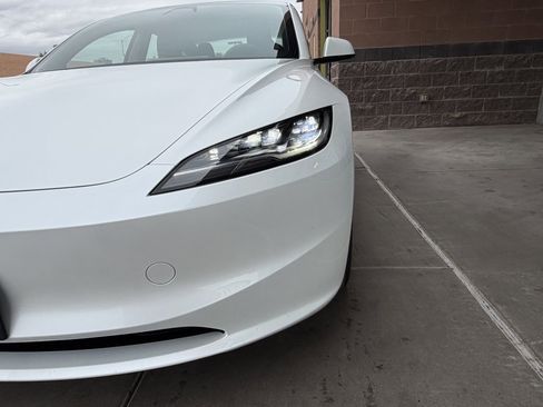 Used 2025 Tesla Model 3 Long Range image 11