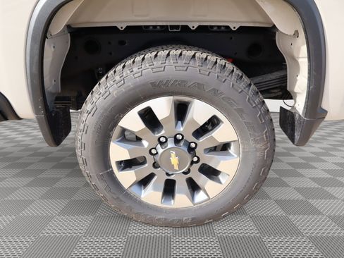 New 2026 Chevrolet Silverado 2500 Custom w/ Custom Value Package AWD/4WD image 19