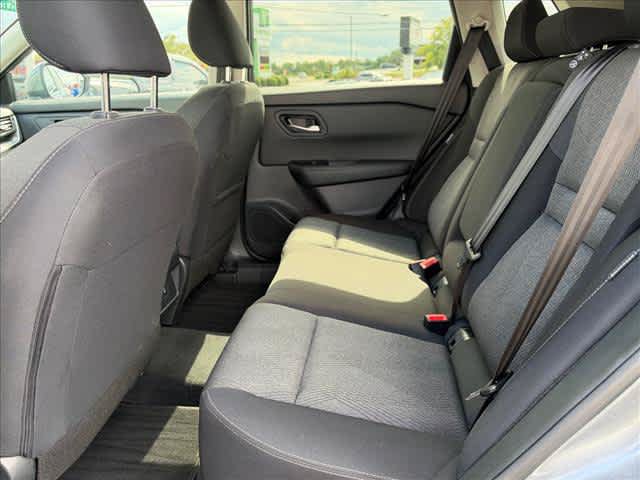 Used 2026 Nissan Rogue SV FWD image 14