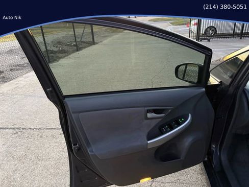 Used 2011 Toyota Prius One image 24