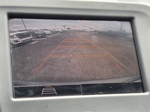 Used 2023 Chevrolet Equinox LS w/ LS Convenience Package FWD image 19