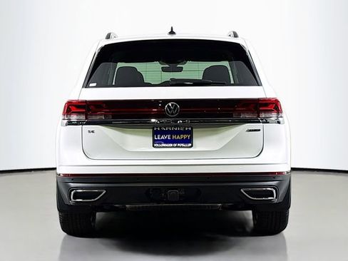 New 2026 Volkswagen Atlas SE image 6