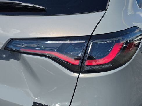 New 2026 Honda HR-V Sport image 9