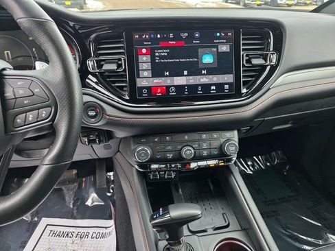 Used 2025 Dodge Durango GT image 22