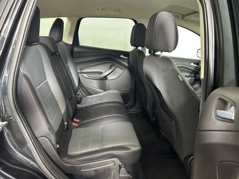 Used 2015 Ford Escape SE FWD image 26