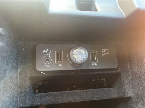 Used 2016 Land Rover Range Rover Sport Supercharged AWD/4WD image 29