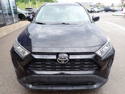 Used 2020 Toyota RAV4 LE w/ Carpet Mat Package AWD/4WD image 11