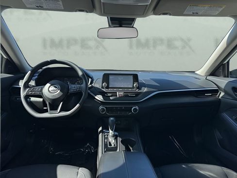 Used 2024 Nissan Altima 2.5 S image 10