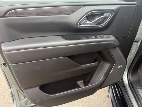 Used 2024 Chevrolet Tahoe LT AWD/4WD image 16