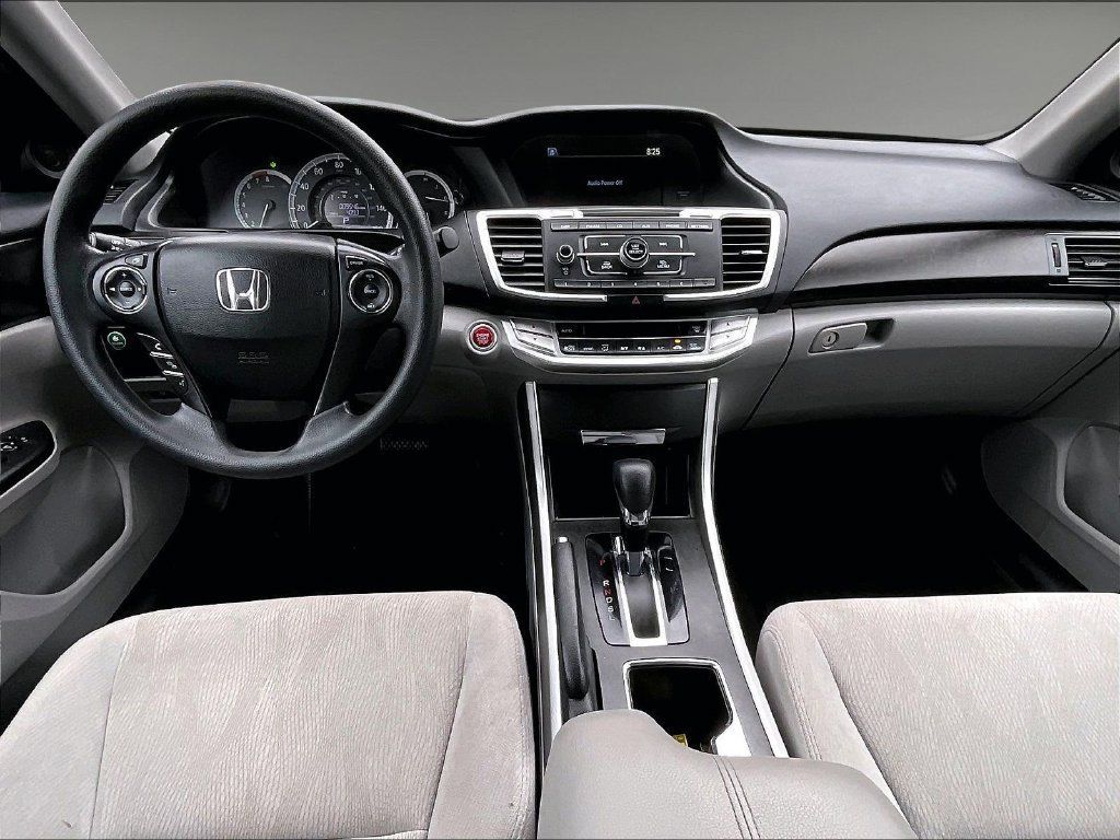 Used 2015 Honda Accord EX image 21
