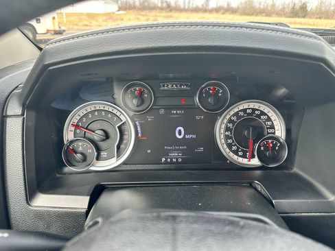 Used 2018 RAM 1500 Laramie w/ Convenience Group AWD/4WD image 14