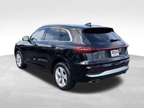 Used 2025 Audi Q5 Premium w/ Convenience Package AWD/4WD image 5