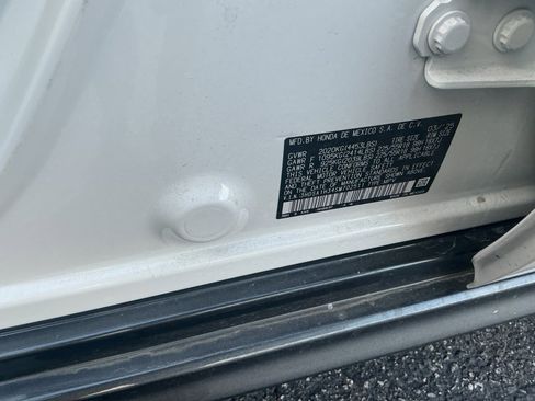 Used 2025 Acura ADX image 39