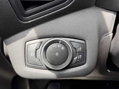 Used 2016 Ford Escape SE w/ Equipment Group 201A FWD image 23