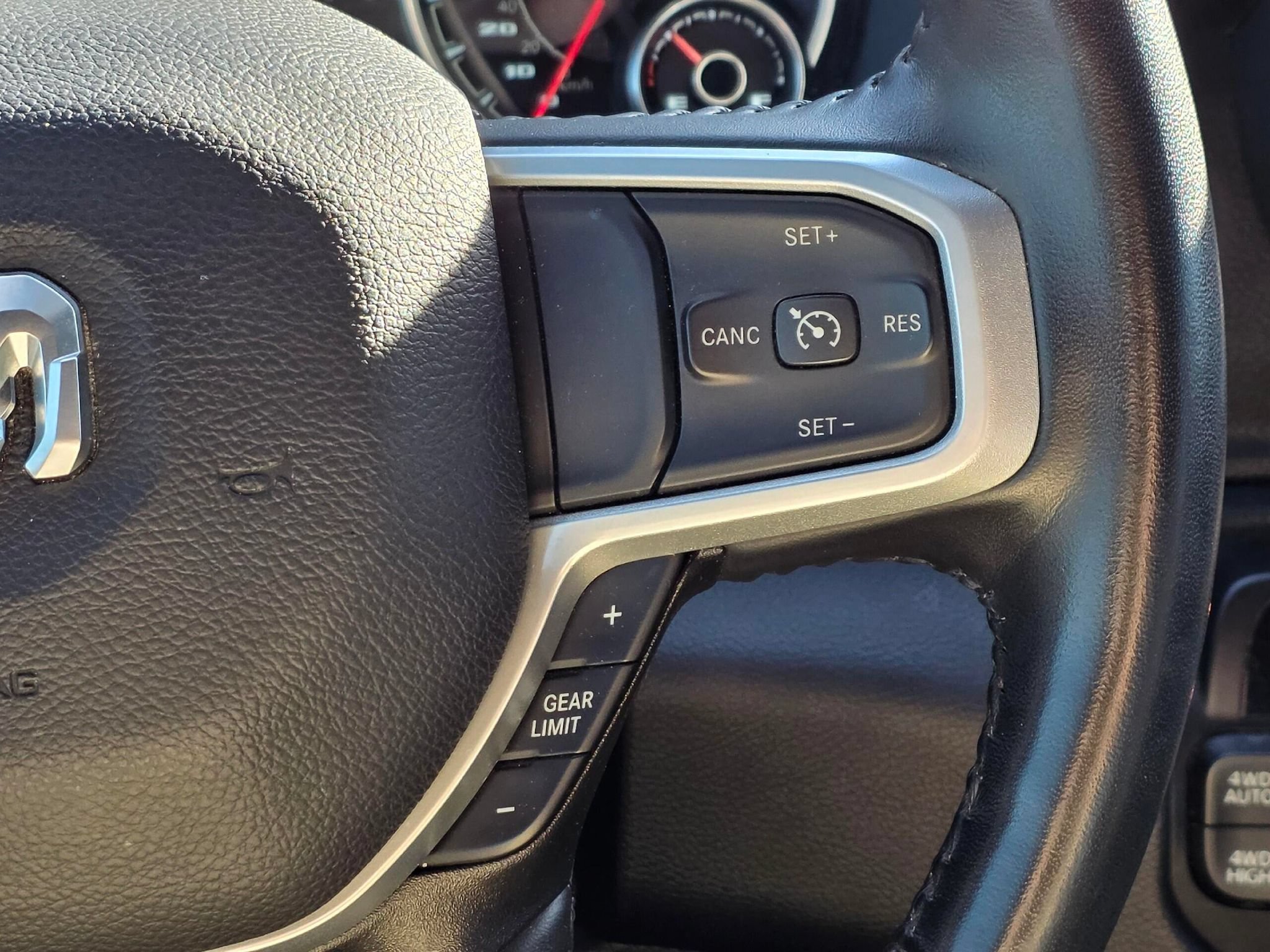 Used 2022 RAM 1500 Big Horn AWD/4WD image 22