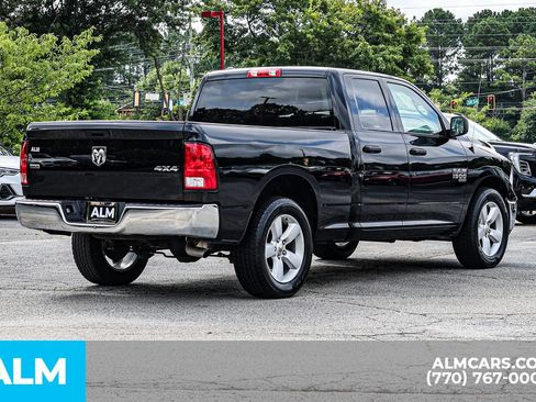 Used 2024 RAM 1500 Classic SLT AWD/4WD image 5