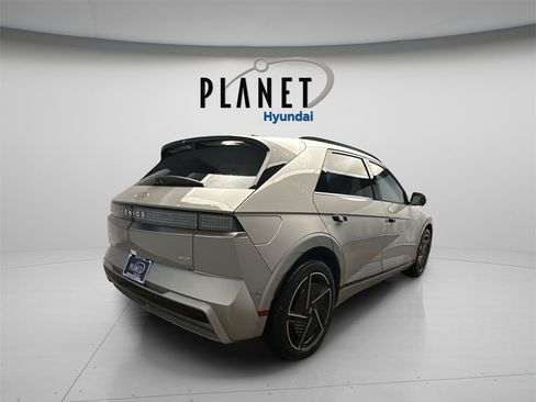 New 2026 Hyundai Ioniq 5 Limited image 5