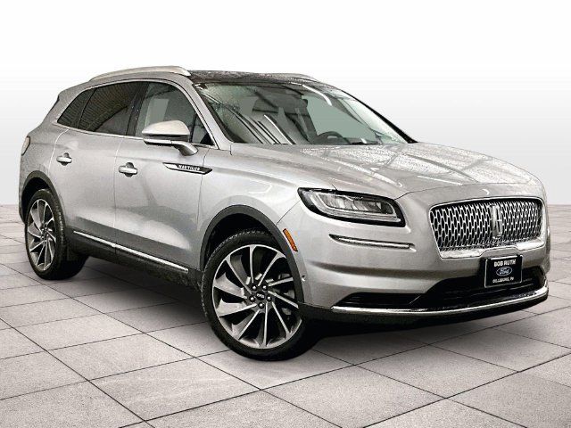 Used 2021 Lincoln Nautilus Reserve w/ Equipment Group 201A AWD/4WD image 2